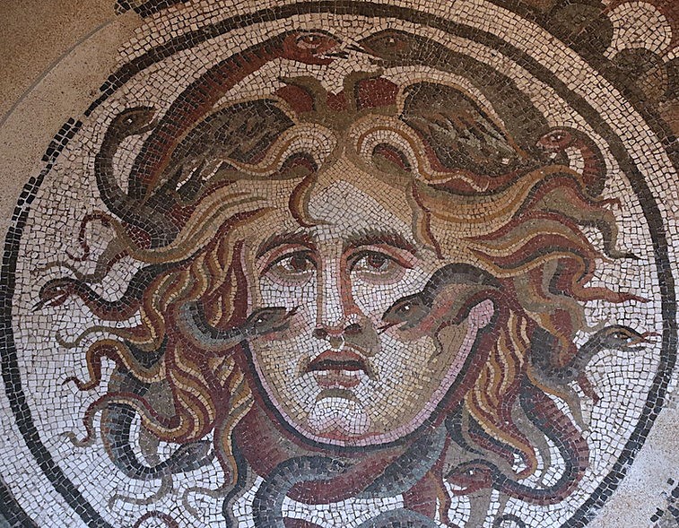 Medusa, mosaico romano del II secolo d.C. - Museo Nazionale delle Terme di Diocleziano, Roma IT